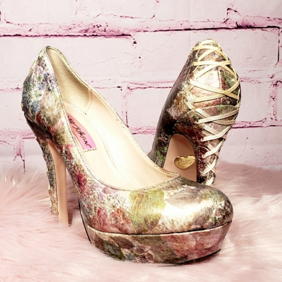 Betsey Johnson Shoes - Betsey Johnson Dita Floral Corset Platform Pumps